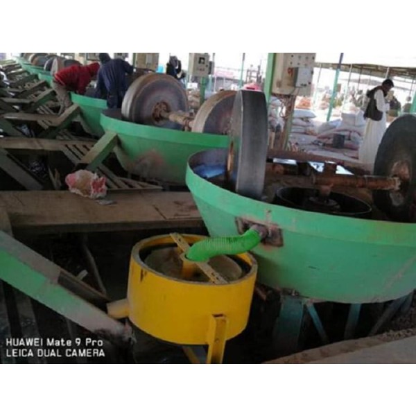 تكنولوجيا معالجة خام الذهب باستخدام طاحونة حافة العداء